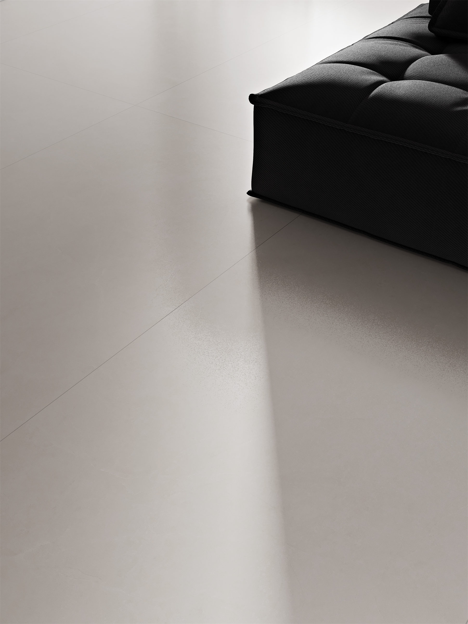 EQ157R085KT_View04.jpg